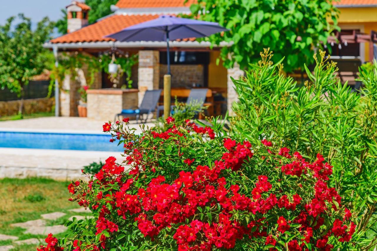 Sunny House Villa Smokovic Exterior photo